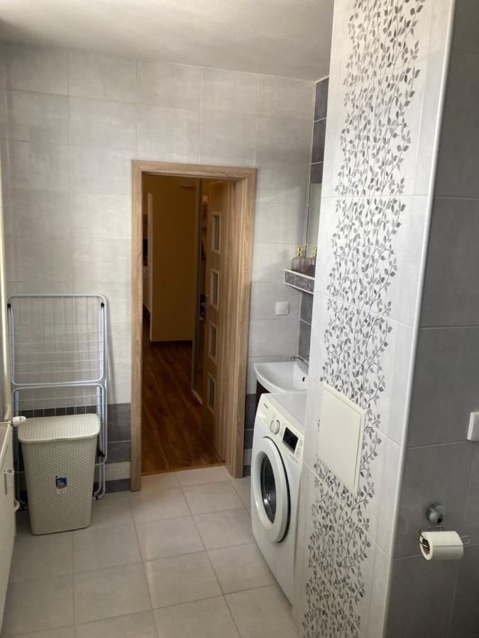 2 Rooms Apartment In Michalovce Ngoại thất bức ảnh